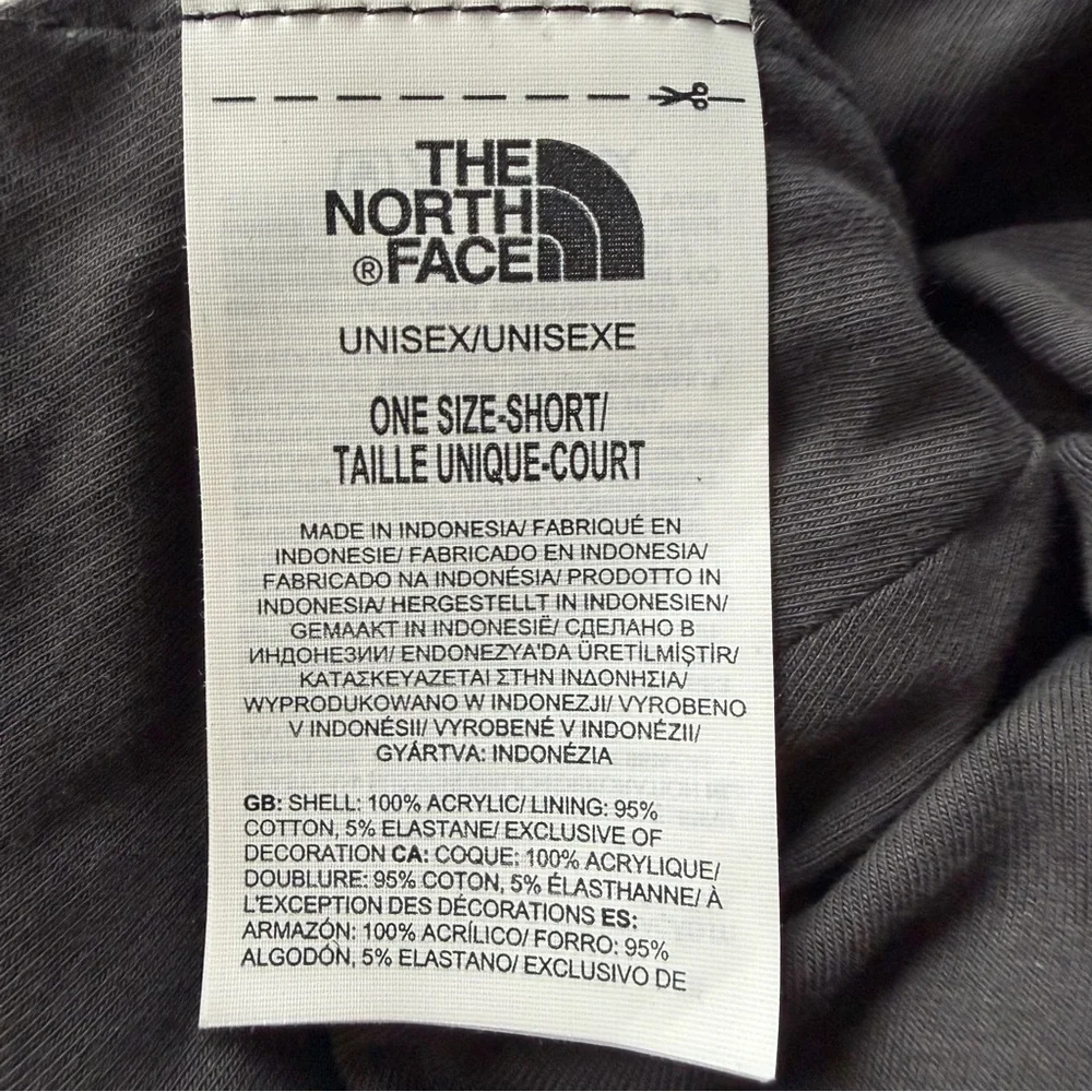 The North Face Salty Dog Lined Beanie Hat Gray Unisex Cozy Winter Cap